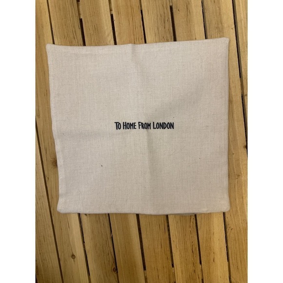 Tower Bridge London Cushion Cover 18 x 18 in 0 - Picture 3 of 3